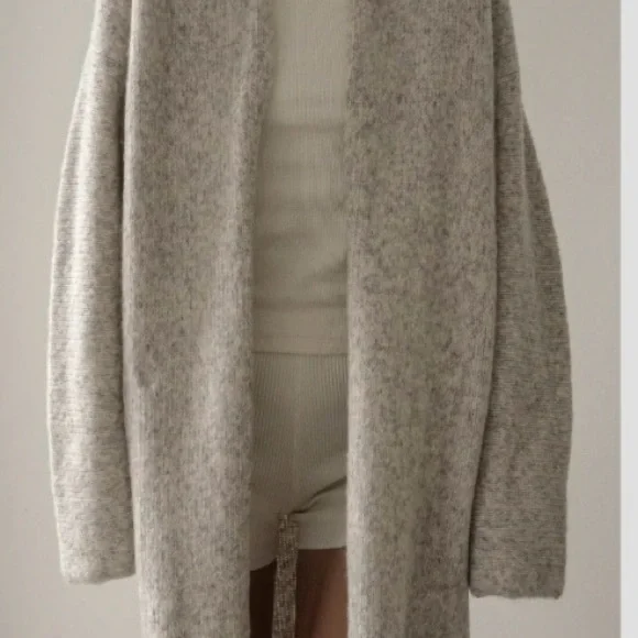 LAUDE THE LABEL HEIRLOOM SWEATER COAT s/m - Picture 3 of 6